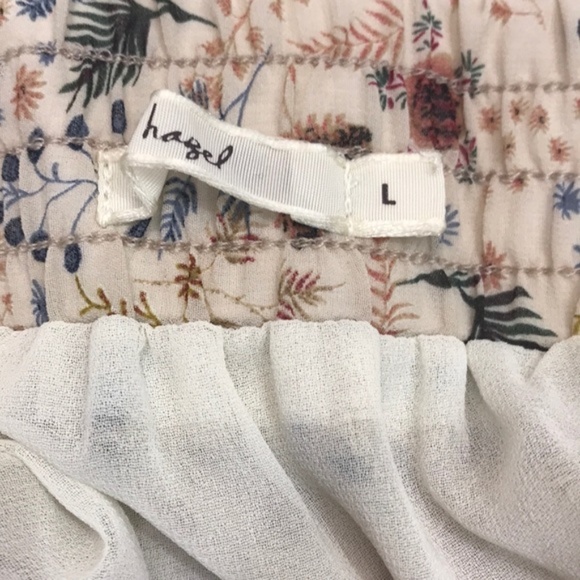 Hazel Printed Maxi Skirt With Lace Panels - Picture 3 of 6